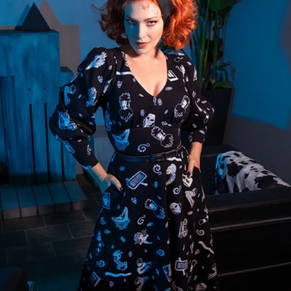 Beetlejuice la femme en noir pinup retro rockabilly dress